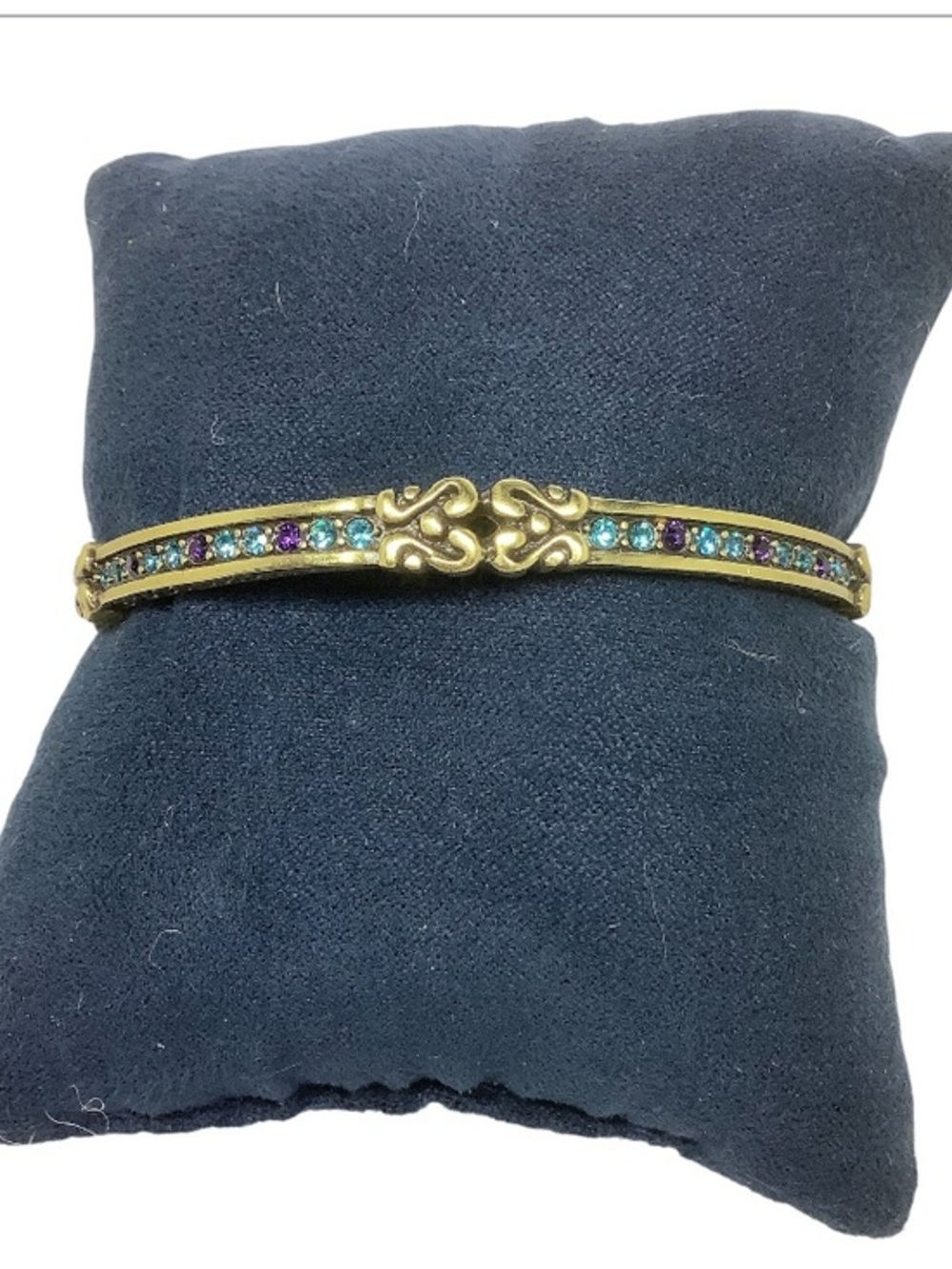 NWOT Heidi Daus Swarovski Crystal bangle bracelet size Medium